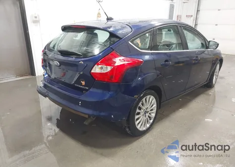 2012 Ford Focus Titanium z USA, uszkodzony, nr VIN 1FAHP3N24CL155766